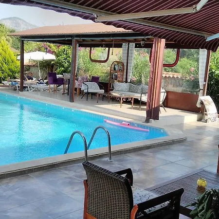 Hotell Mehtap 2*