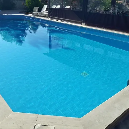 Hotell Mehtap 2*